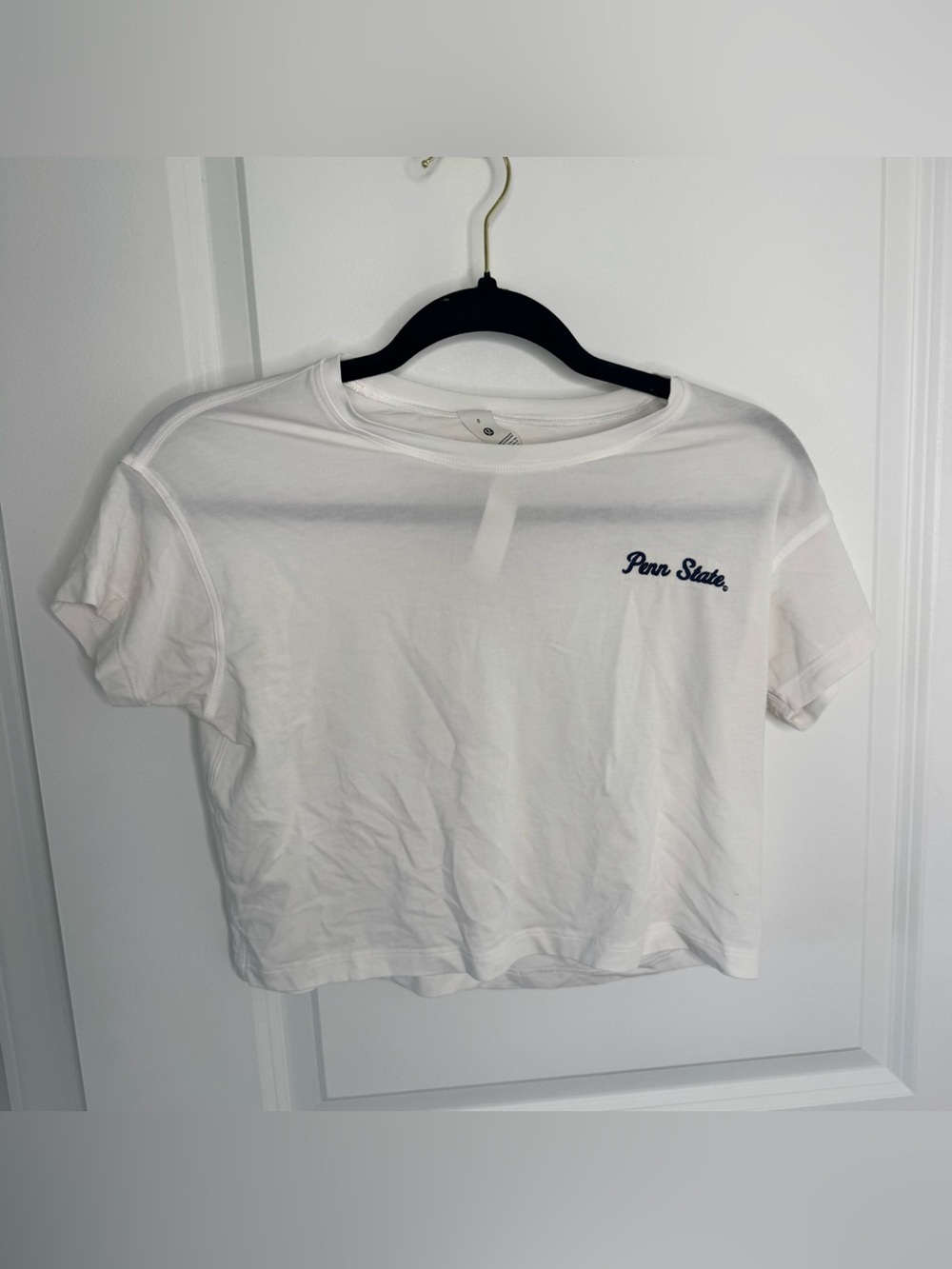 Lululemon PSU white cropped logo t shirt 0